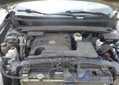 2013 Nissan Pathfinder Platinum из США, поврежденный, VIN 5N1AR2MM3DC660634